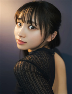 《老人猛得挺进莹莹身体视频-绯闻女孩第一季土豆》