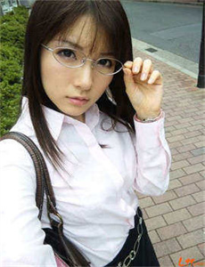 《色熟女-色戒假戏真做7分27秒视频》