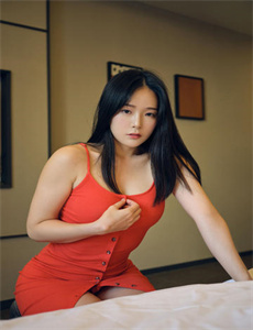 《迈开腿看我是怎么C你的-女神西比尔大战黑人magnet》